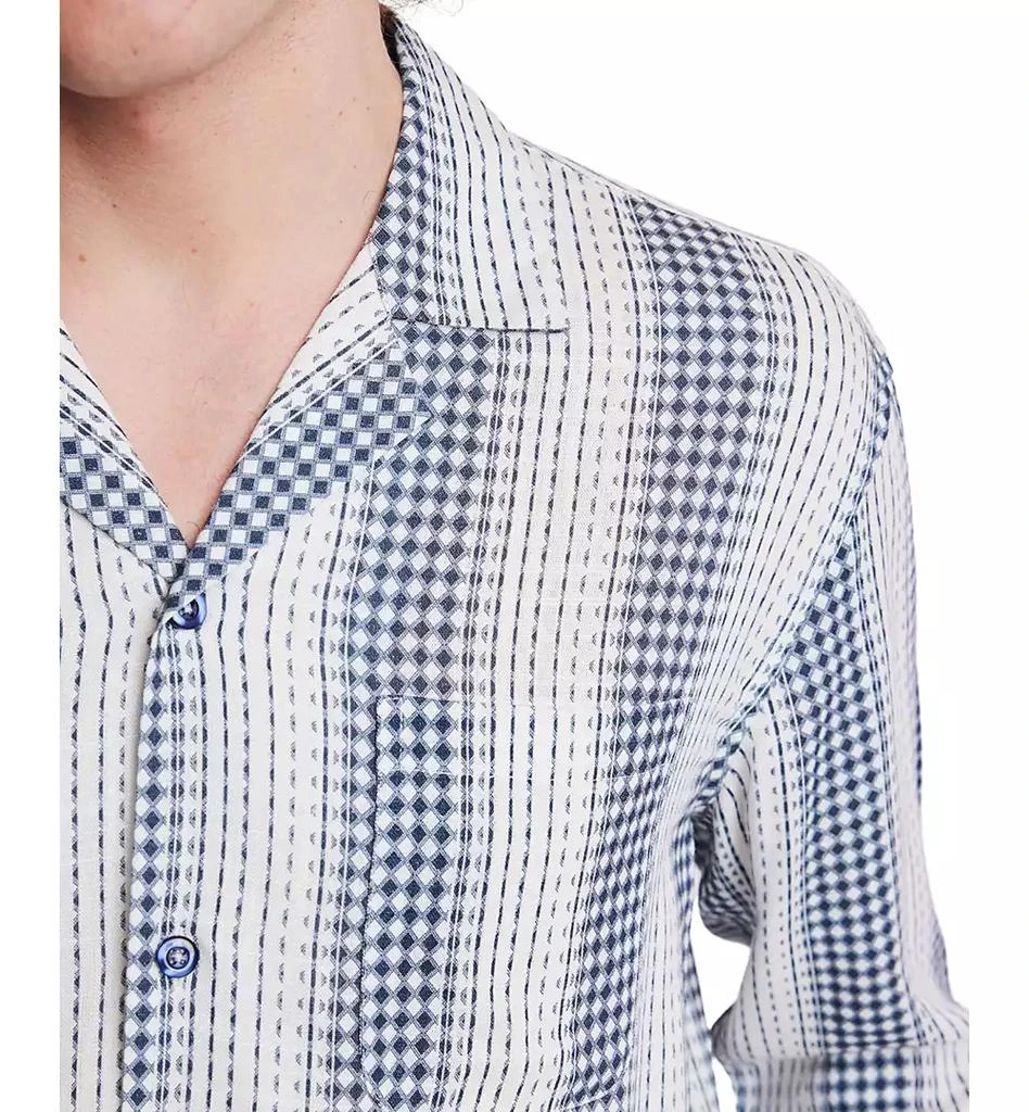 Paisley & Gray Men's Slim Fit Long Sleeve Diamond Striped Button Front Camp Shirt 3