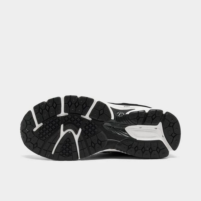 New Balance Big Kids' New Balance 2002R Casual Shoes 11