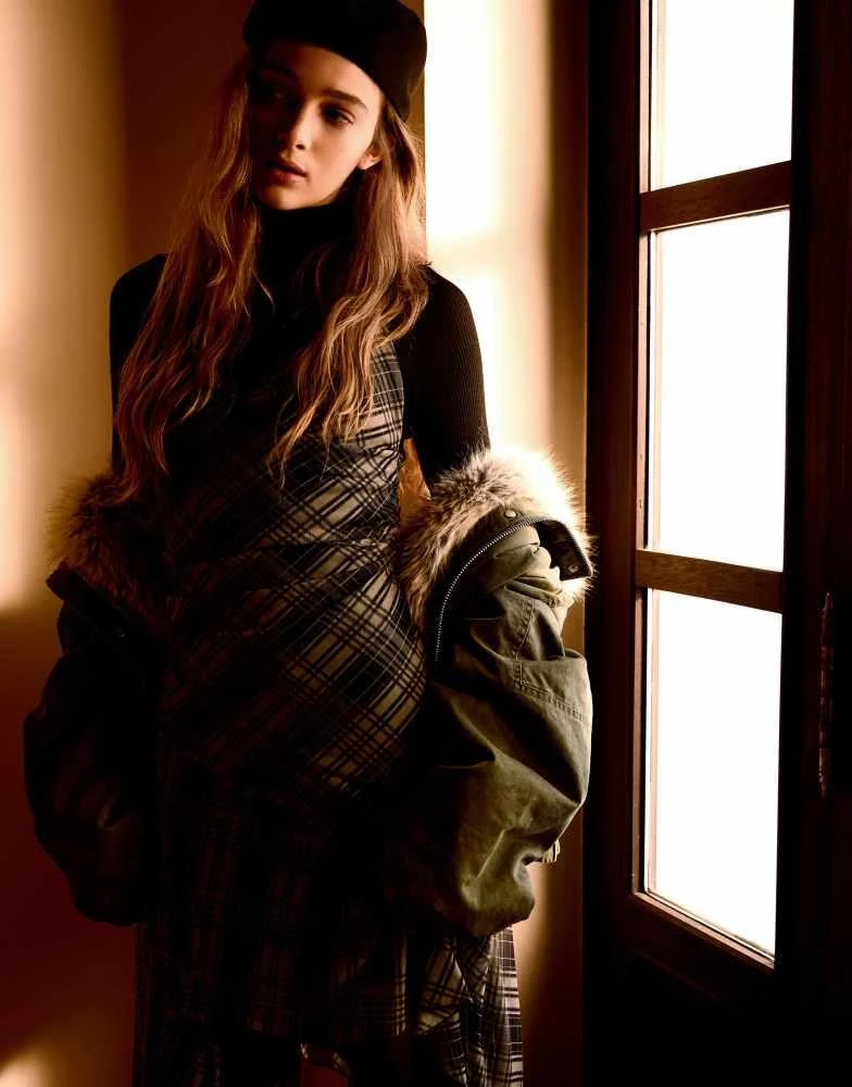 Bershka Bershka Strappy check tulle midi dress in black 4