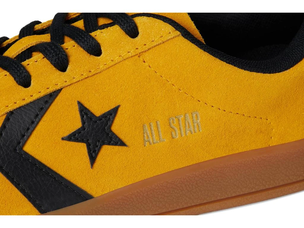 Converse Classic Trainer Suede 6