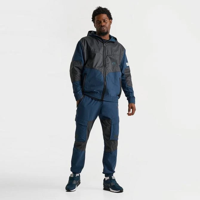 NIKE Men's Nike Air Max Woven Cargo Pants 3