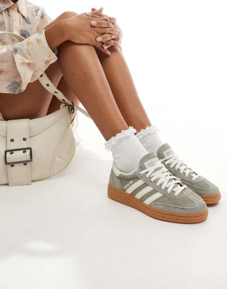 Adidas adidas Originals Handball Spezial trainers in grey and white with gum sole 5