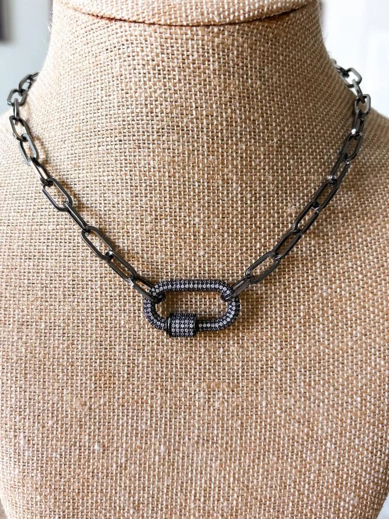 White Label White Label - Women
s Magnetic Chain Necklace