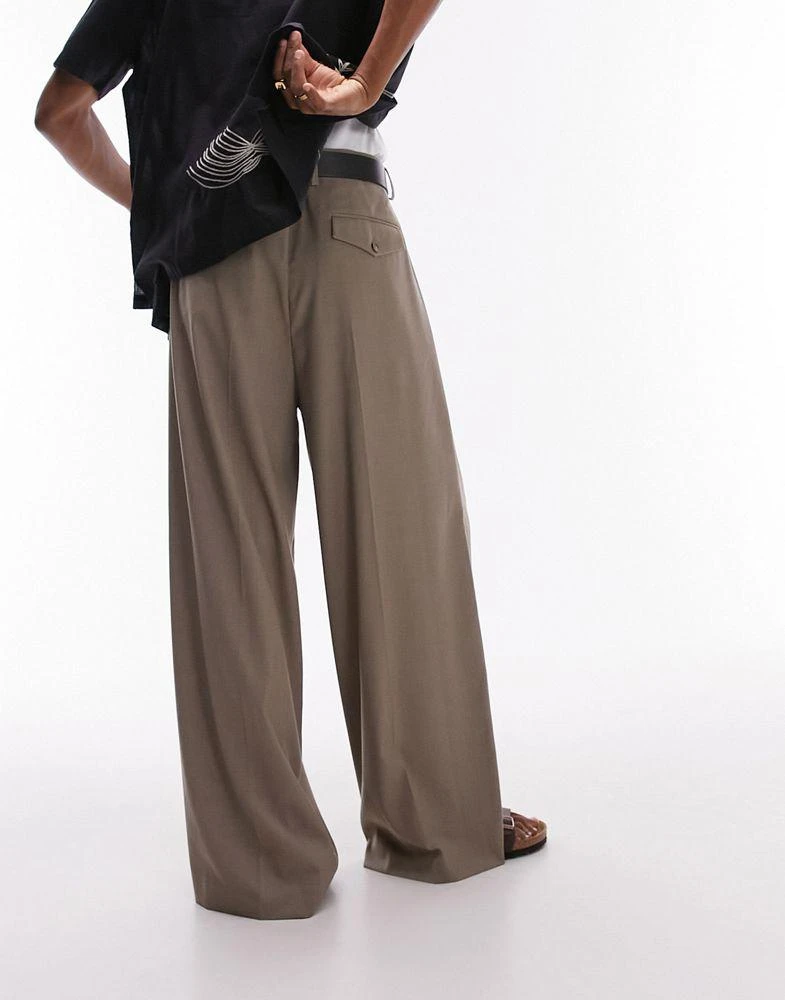 Topman Topman twin pleat baggy smart trouser in stone 4