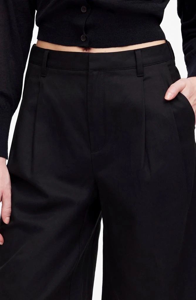 Madewell Pleated Relaxed Fit Shorts 4