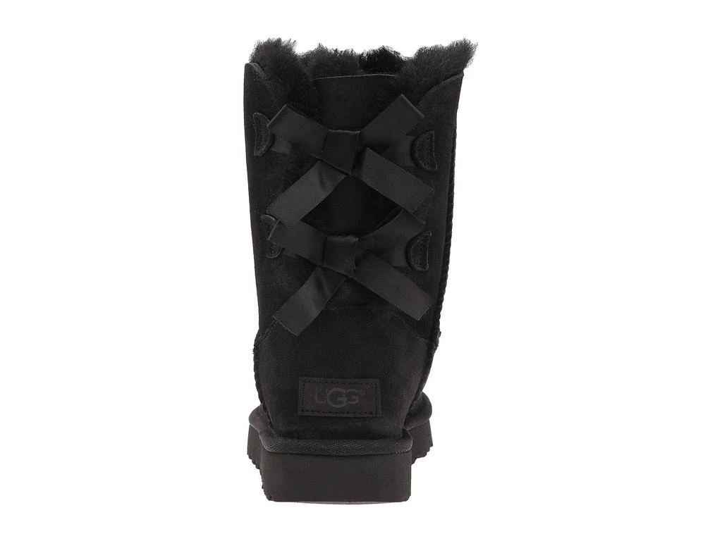 UGG Bailey Bow II 5