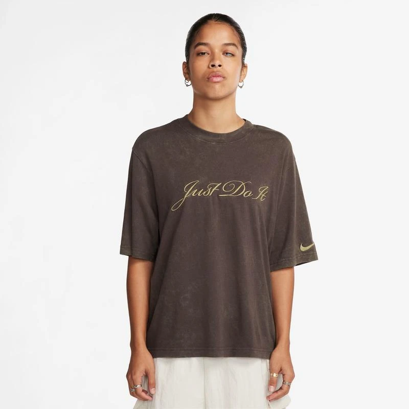 NIKE Nike NSW Boxy Wash T-Shirt - Women's 1