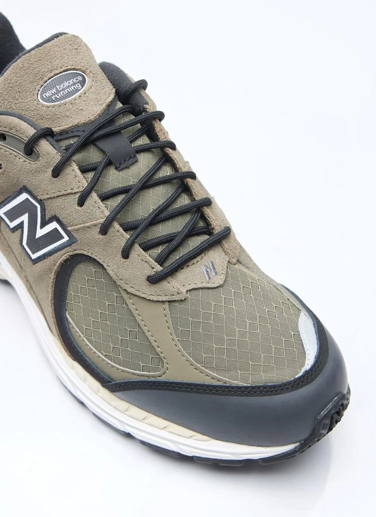 New Balance 2002RX Sneakers 2