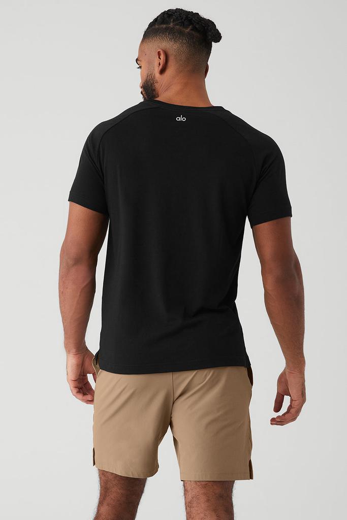 Alo Yoga The Triumph Crew Neck Tee - Black
