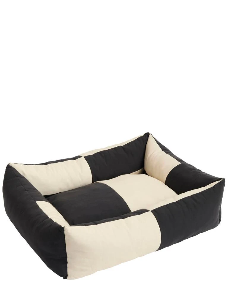 HAY Large Dog Bed 1