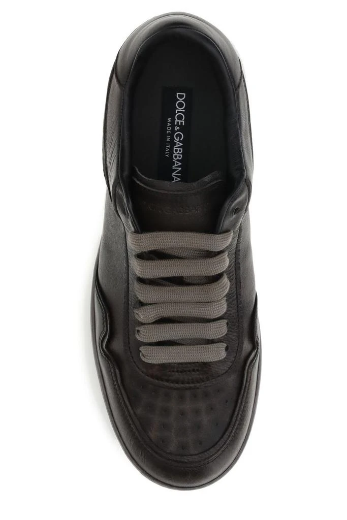 Dolce 
Gabbana Dolce 
Gabbana Logo Debossed Sneakers 4