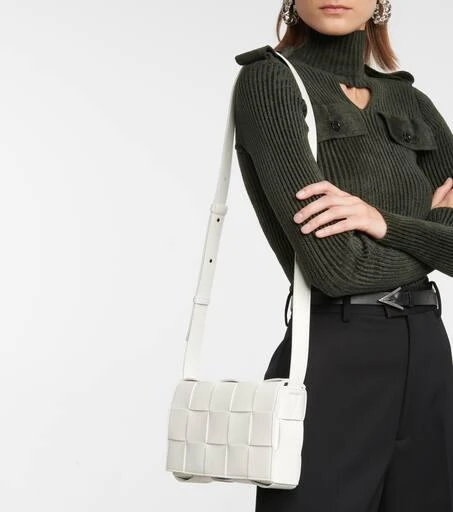Bottega Veneta Cassette leather shoulder bag 2