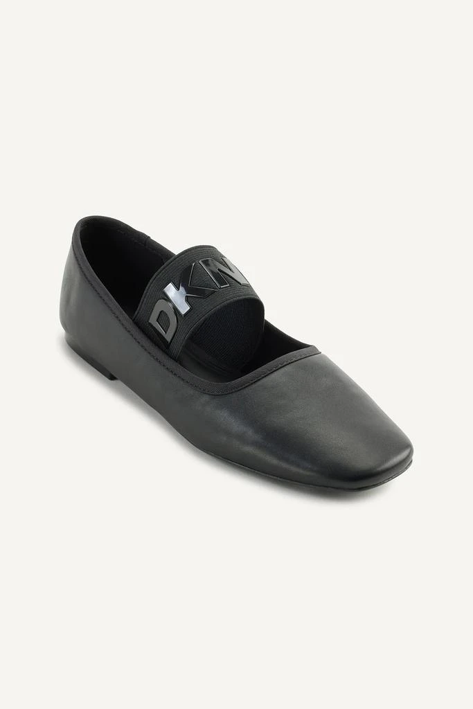 DKNY DACE BALLET FLAT 2