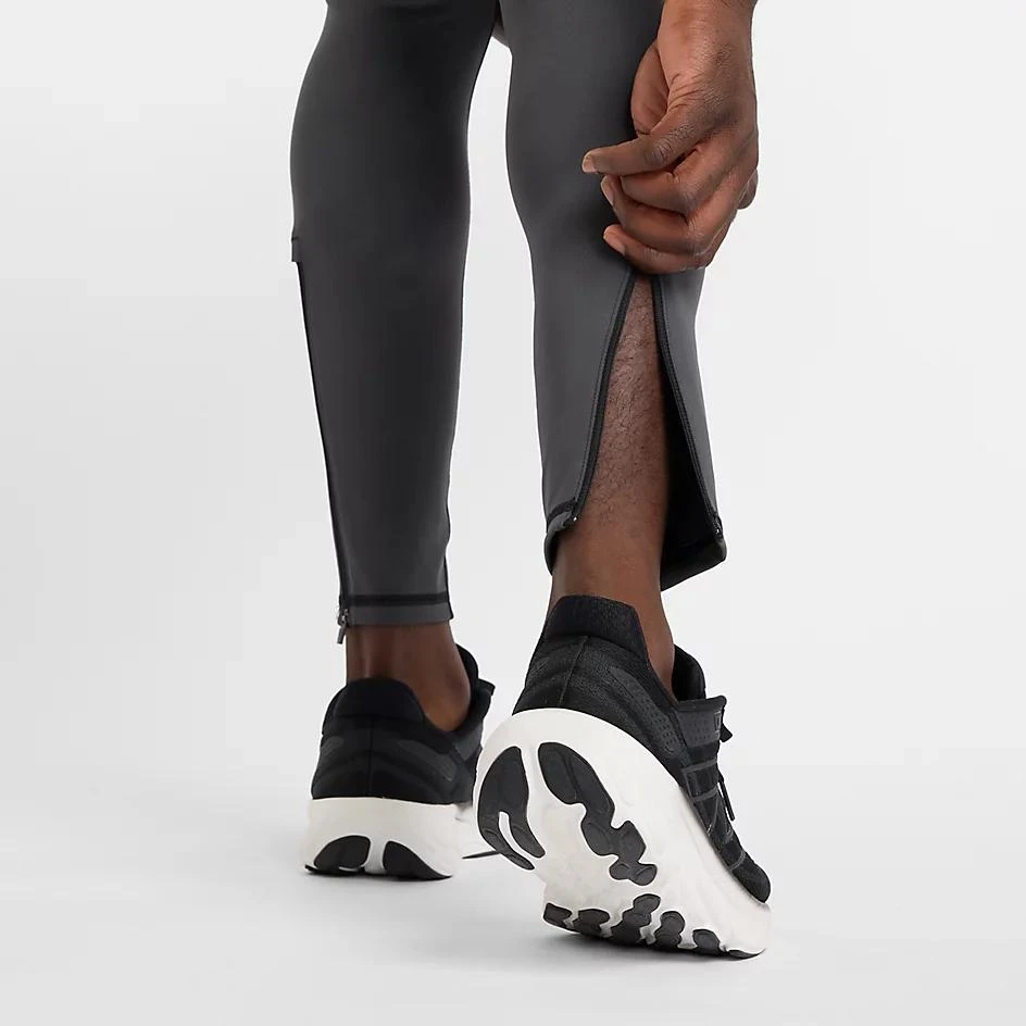 New Balance Athletics Reflective Warming Pocket Tight 5