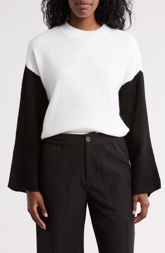 Sanctuary Throw Me On Colorblock Sweater