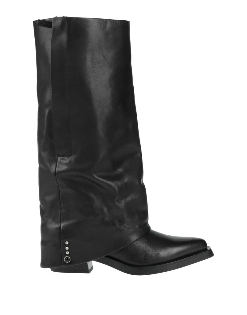 Ash Boots 1