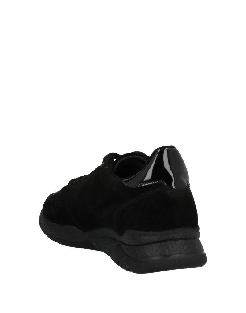 Richmond Sneakers 3