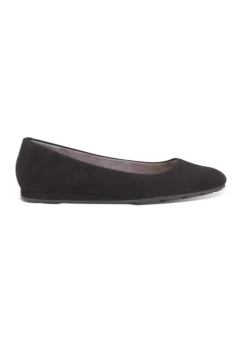 Me Too Too Alina Slip On Classic Flats 2