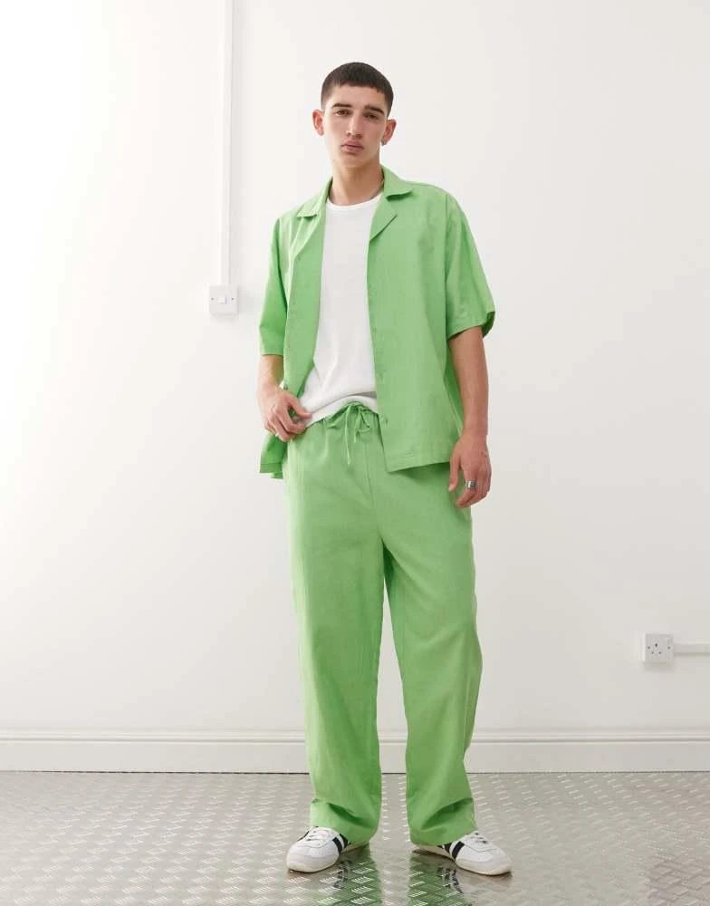 COLLUSION COLLUSION textured woven trouser in light green - LGREEN 1