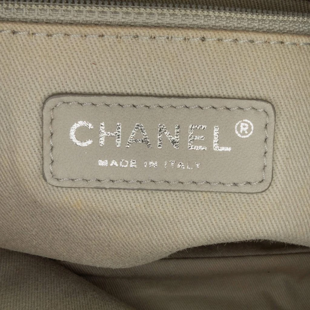 Chanel Chanel Navy Blue Quilted Calfskin Easy Zip Flap Bag 8
