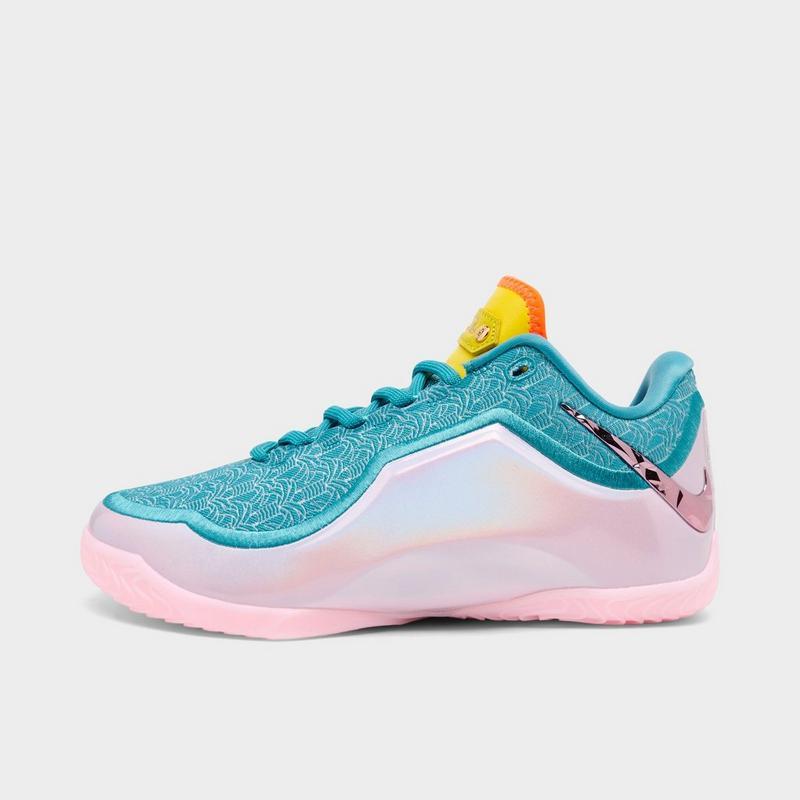 lebron daughter shoe