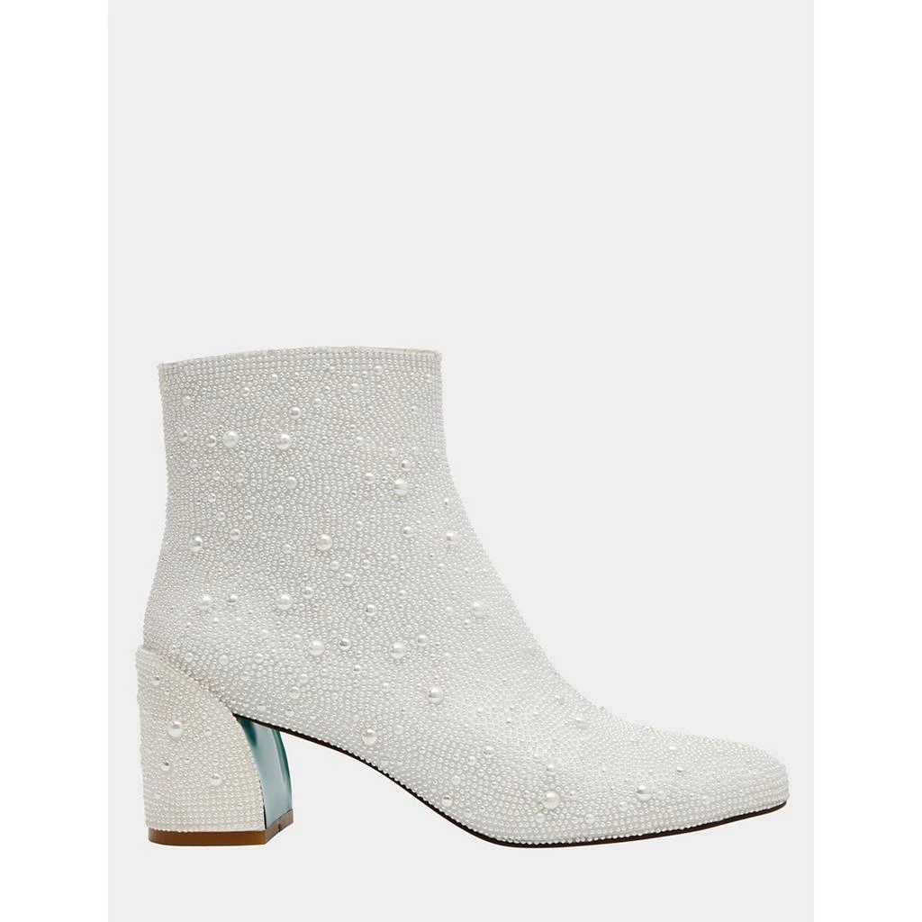 Betsey Johnson Gail Pearl 1