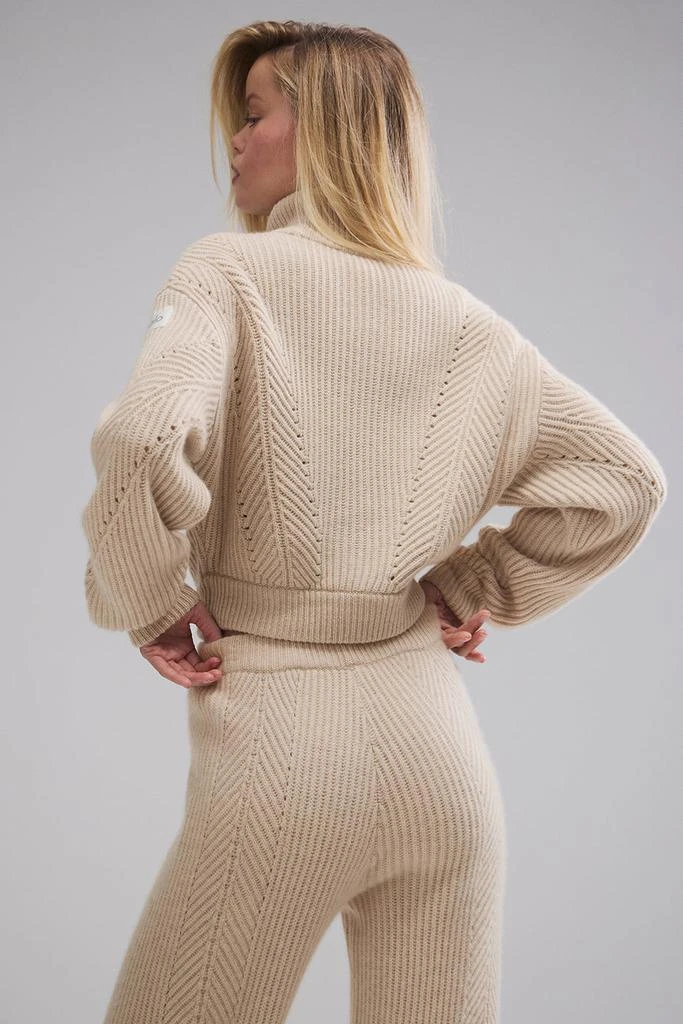 Alo Winter Magic Cashmere Turtleneck - Birch Heather 3