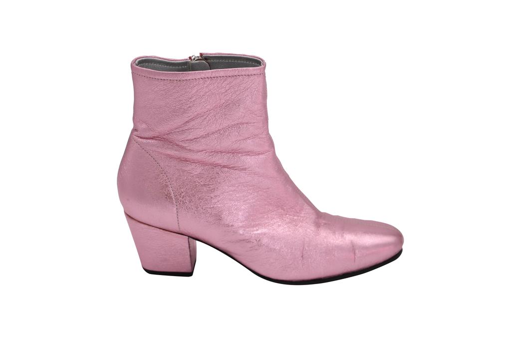 ALEXACHUNG Alexachung Metallic Beatnik Ankle Boots in Pink Leather