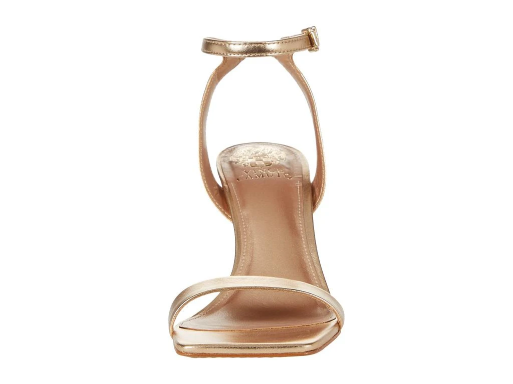 Vince Camuto Saprenda 2 6