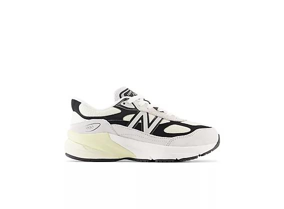 New Balance FuelCell 990v6