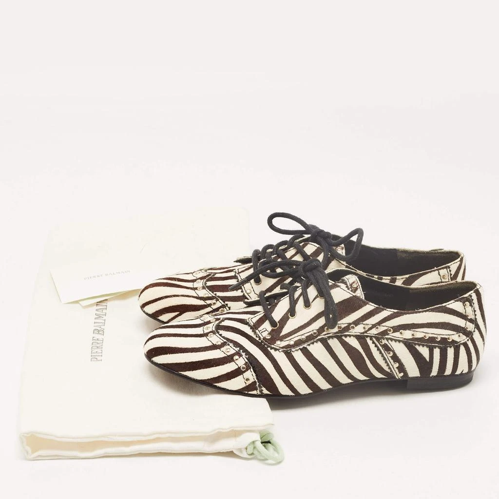 PIERRE BALMAIN Pierre Balmain Black/ White Zebra Print Pony Hair and Leather Studded  Lace Up Oxfords Size 37 9