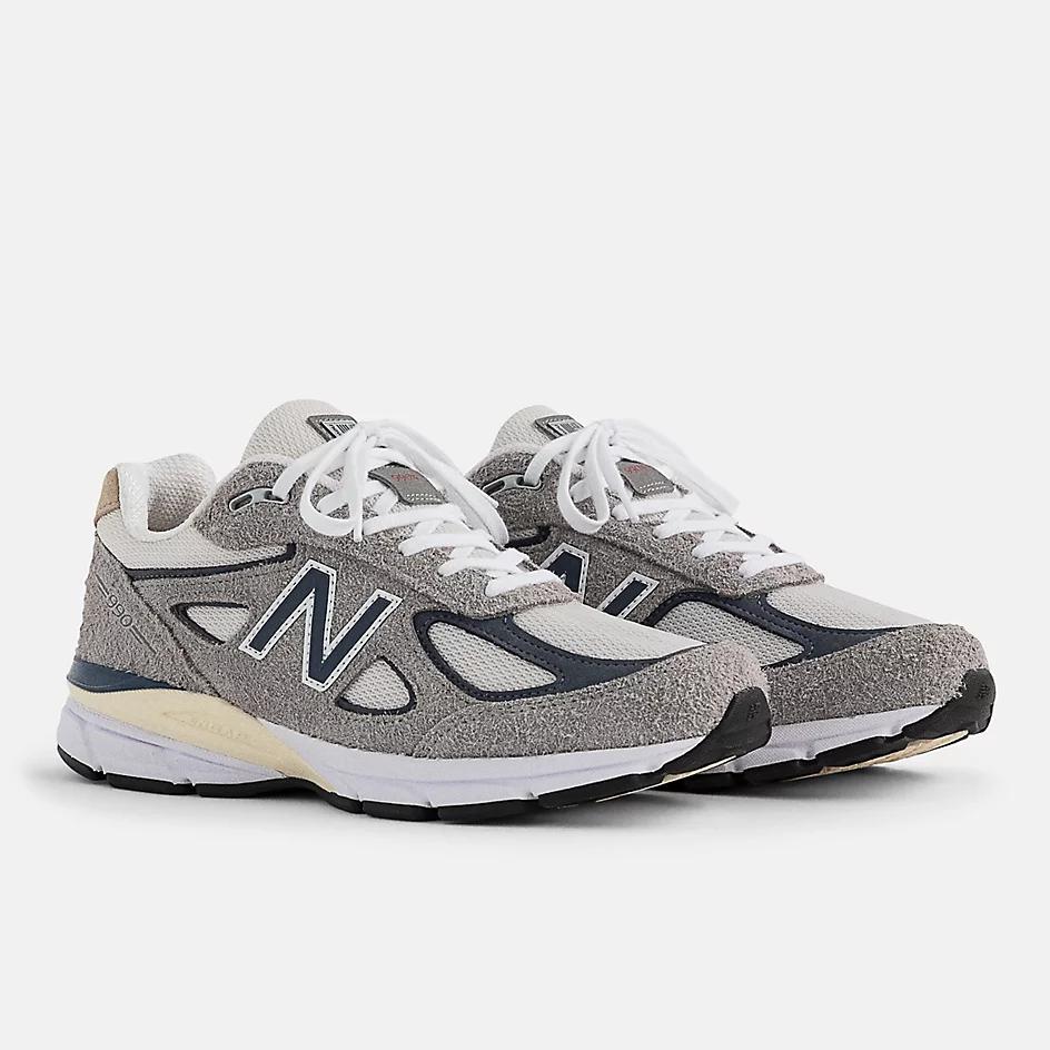New Balance Made in USA 990v4