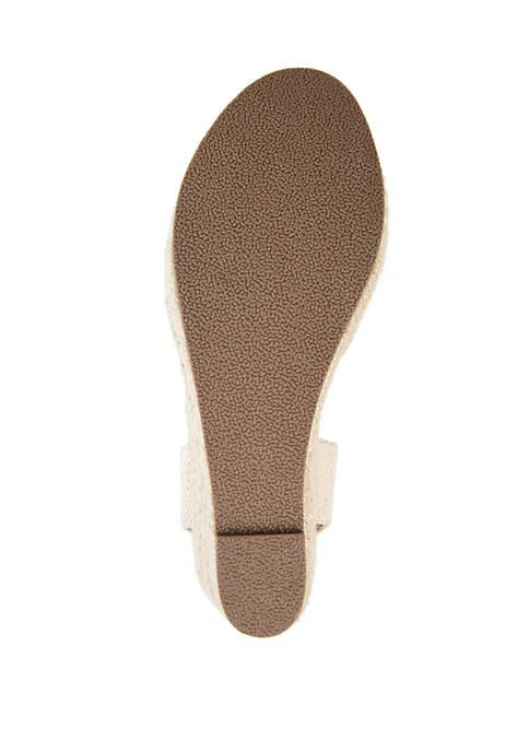 Journee Collection Collection Comfort Ashlyn Wedge 5