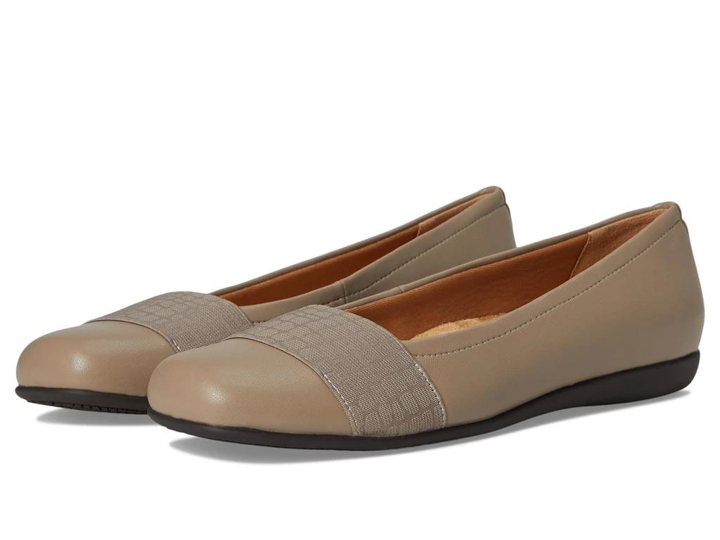 Trotters Samantha 1