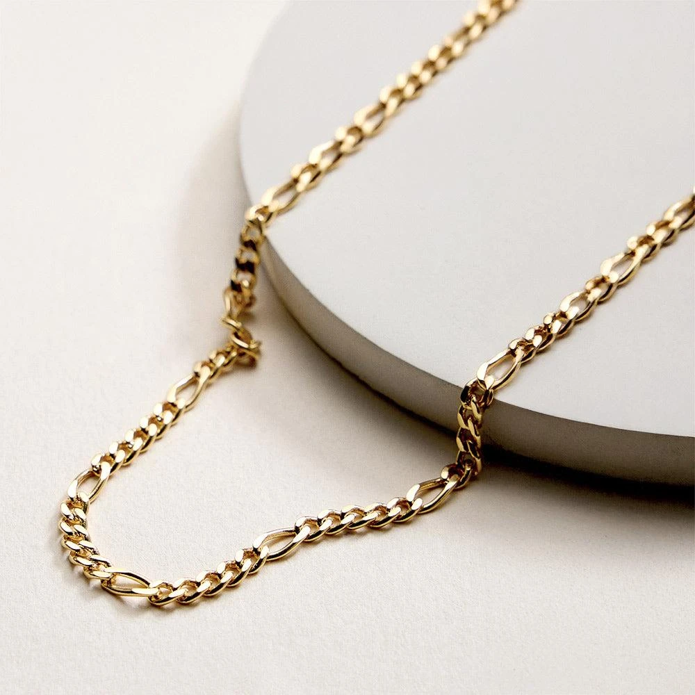 FASHNZFAB 18K Gold Filled Curb Chain Necklace