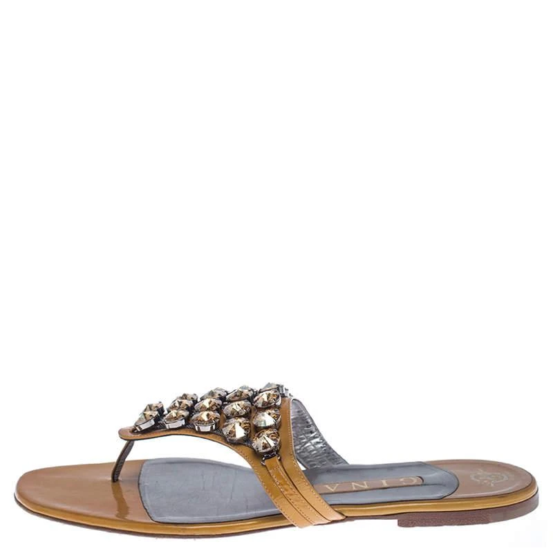 Gina Gina Mustard Patent Leather Studded Thong Flat Sandals Size 41 2