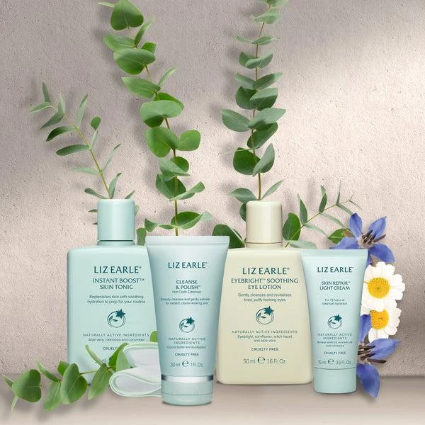 LIZ EARLE Exclusive Liz Earle Skincare Discovery Collection 2