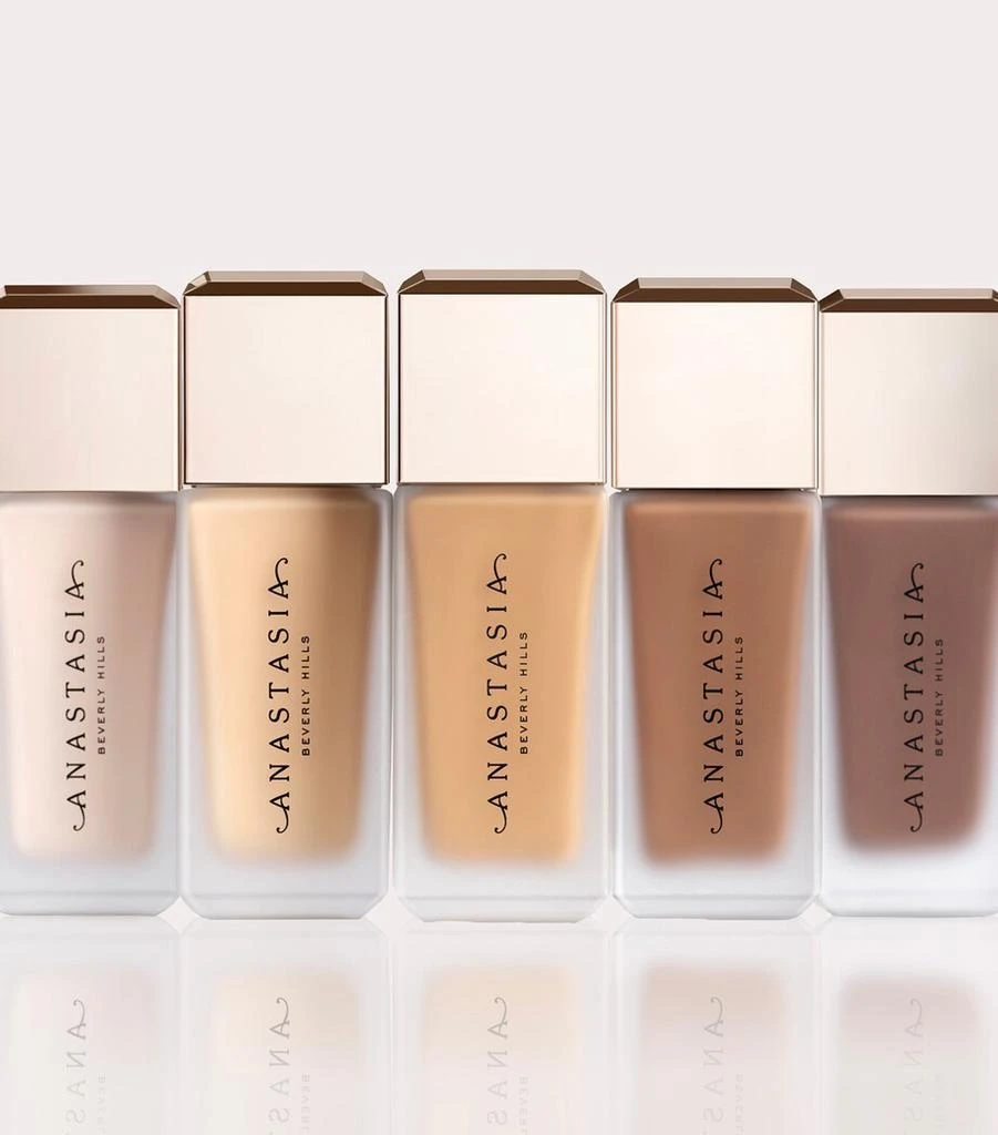 Anastasia Beverly Hills Impeccable Blurring Second-Skin Matte Foundation 4
