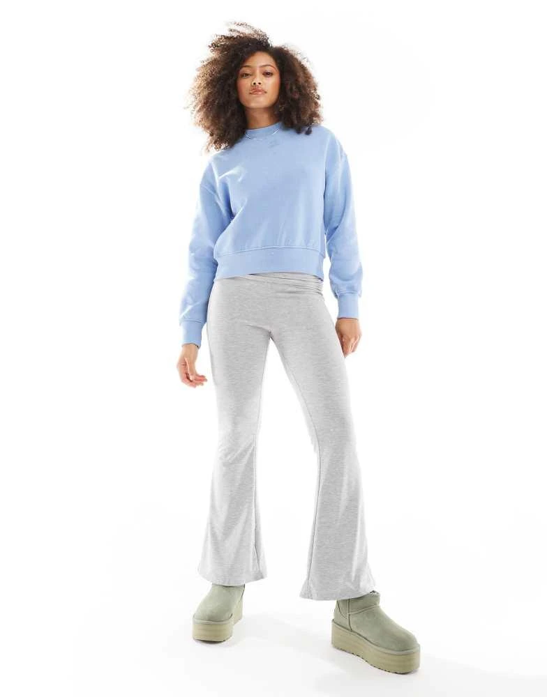Pull&Bear Pull&Bear boxy sweater in pale blue 2