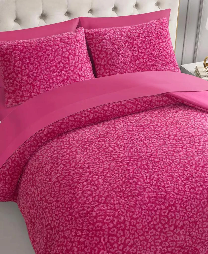 Juicy Couture Cheetah Feathered 2-Pc. Comforter Set 3
