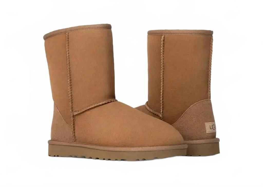 UGG Women
s Classic Short Ii Boot In Chesnut 2