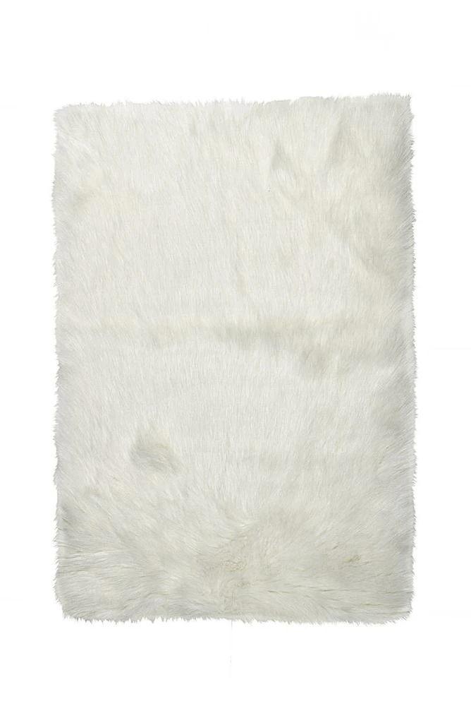 LUXE Hudson Faux Fur Rug/Throw - 5ft. x 8ft- Off White 1