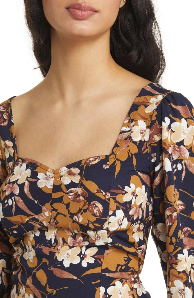VIGOSS Floral Long Sleeve Sweetheart Neck Top 4