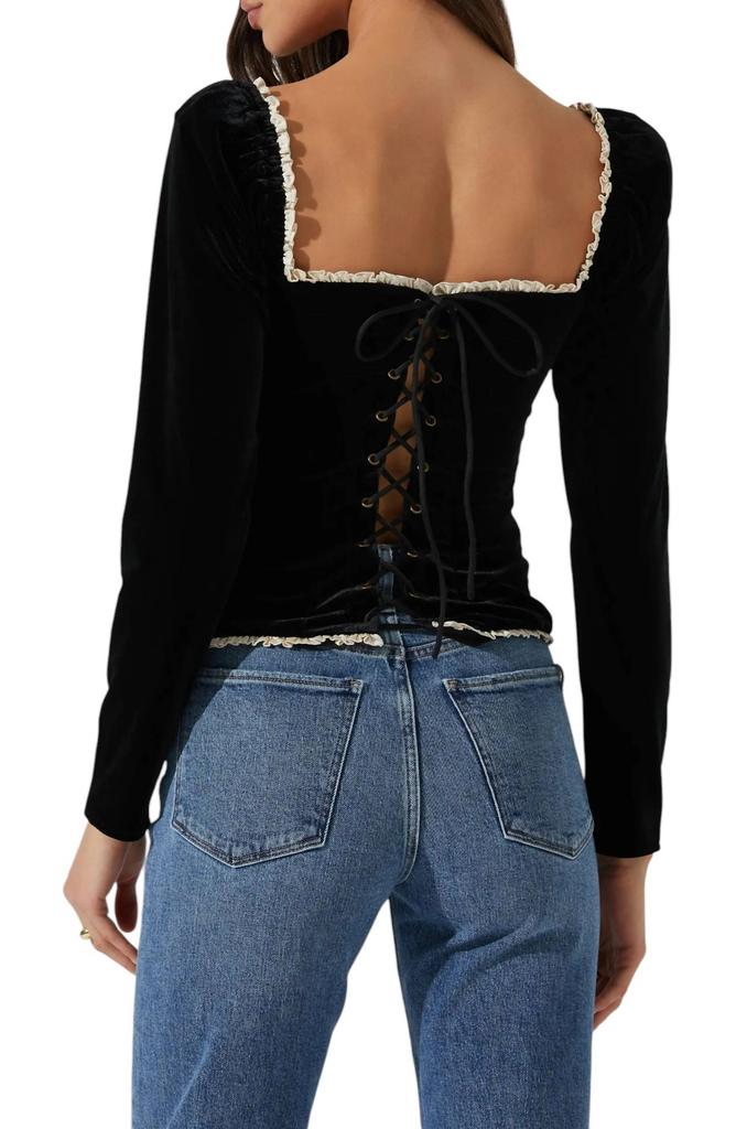 ASTR Brielle Top In Black