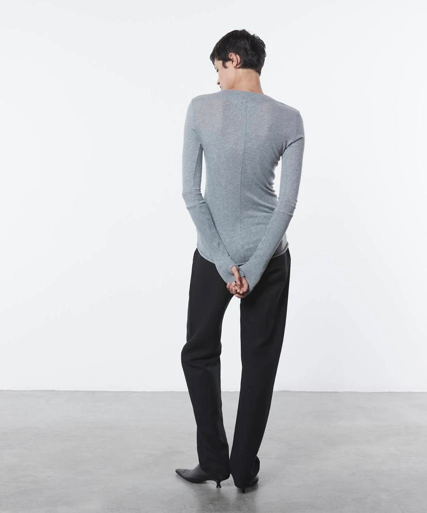 Enza Costa Cashmere Long Sleeves Cuffed Henley In Smoke 2
