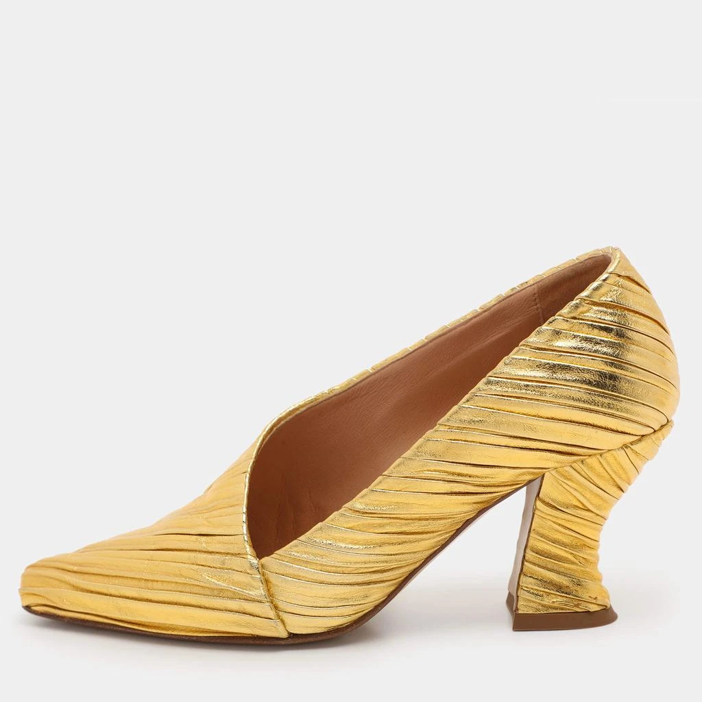 Bottega Veneta Bottega Veneta Gold Lame Leather Folded Pumps Size 36.5 1