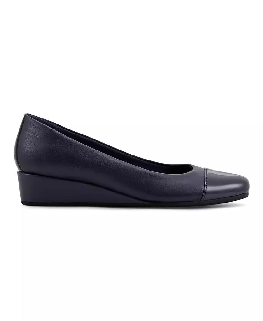 Easy Spirit Women's Gracey Round Toe Slip-on Wedge Dress Pumps