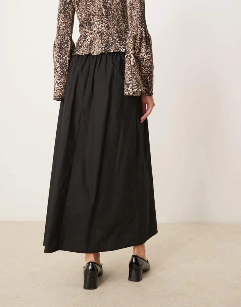 Miss Selfridge Miss Selfridge midi skirt in black 2