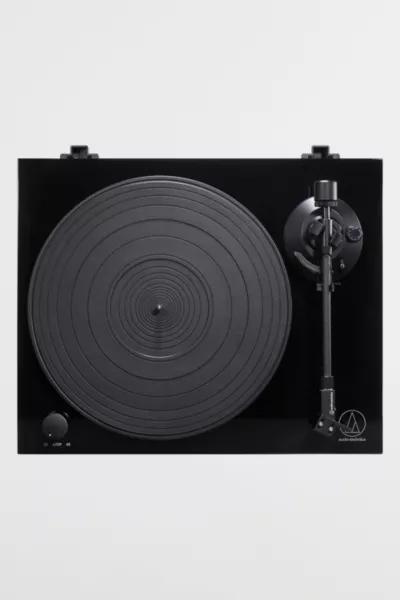 Audio-Technica Audio-Technica AT-LPW50PB Manual Belt-Drive Turntable