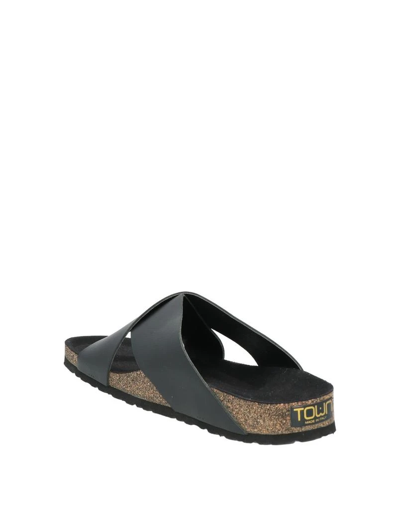 TOWN Sandals 3